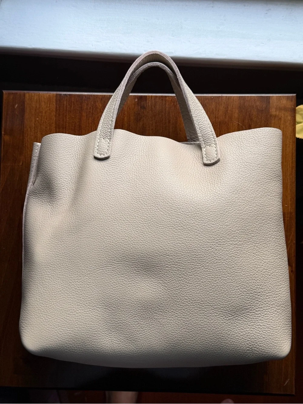 PORTLAND LEATHER Medium Crossbody Tote Oatmilk